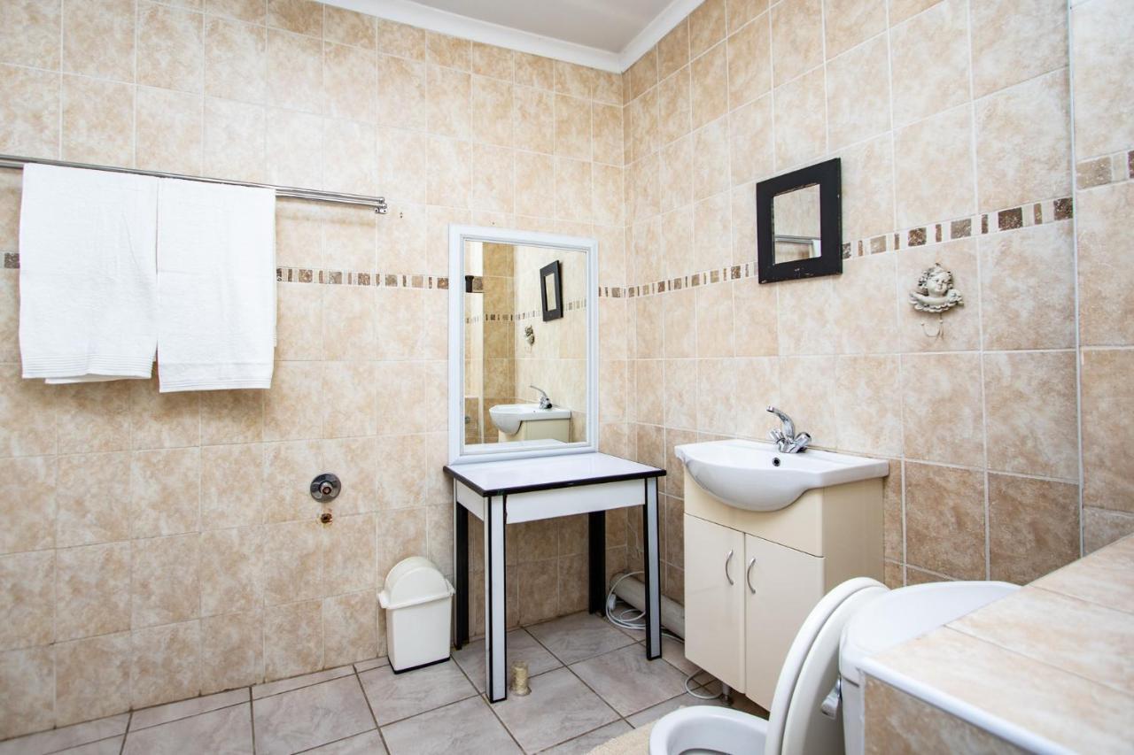 Willow Guest House Boksburg Kültér fotó