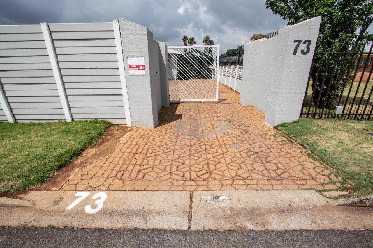 Willow Guest House Boksburg Kültér fotó
