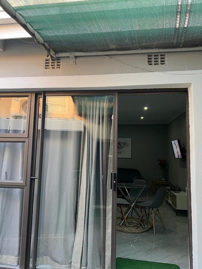 Willow Guest House Boksburg Kültér fotó